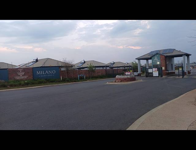 3 BEDROOM FREESTANDING FOR SALE IN SKY CITY